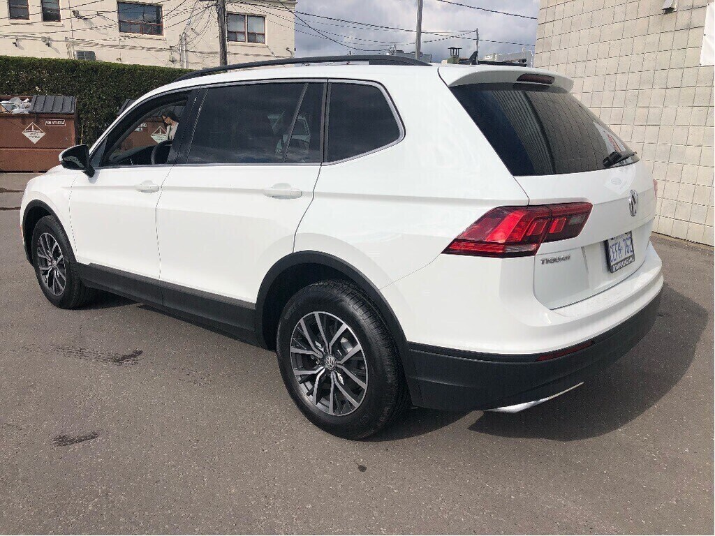 Pre-Owned 2019 Volkswagen Tiguan Comfortline + Panoramic Sunroof/New ...